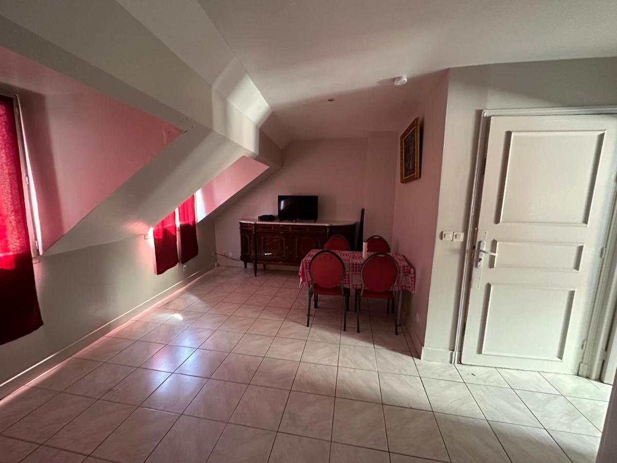 Appartement Meuble Vincennes Exterior foto